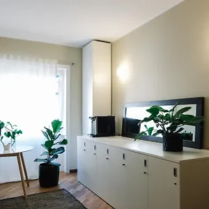 Flora Inn, Scotti's House - Due Passi In Centro 2*, Bérgamo Italia